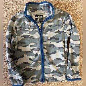 Oshkosh fleece, boys size 4-5!